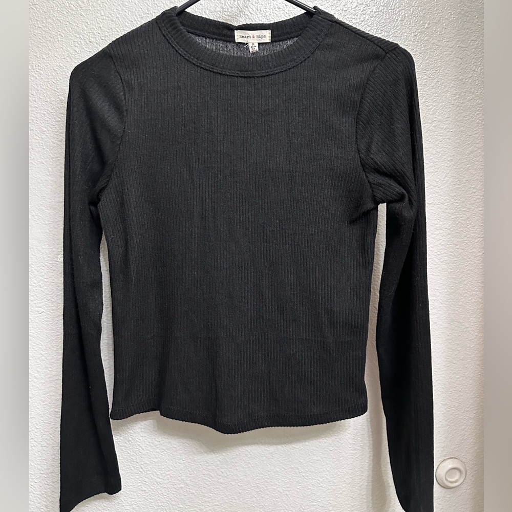 Heart & Hips Long Sleeved, Ribbed Top (Semi-Crop)